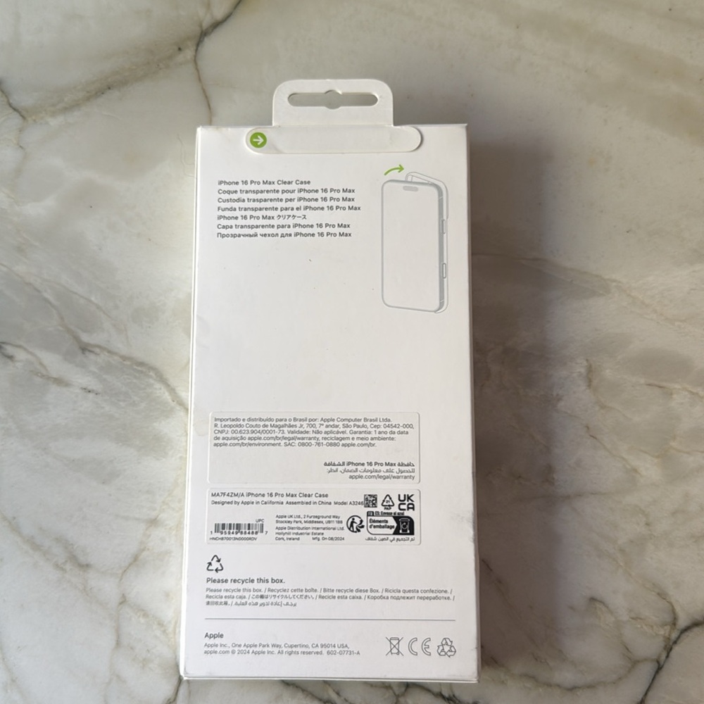 NWT Apple iPhone 16 Pro Max Clear Case MagSafe - Picture 2 of 4